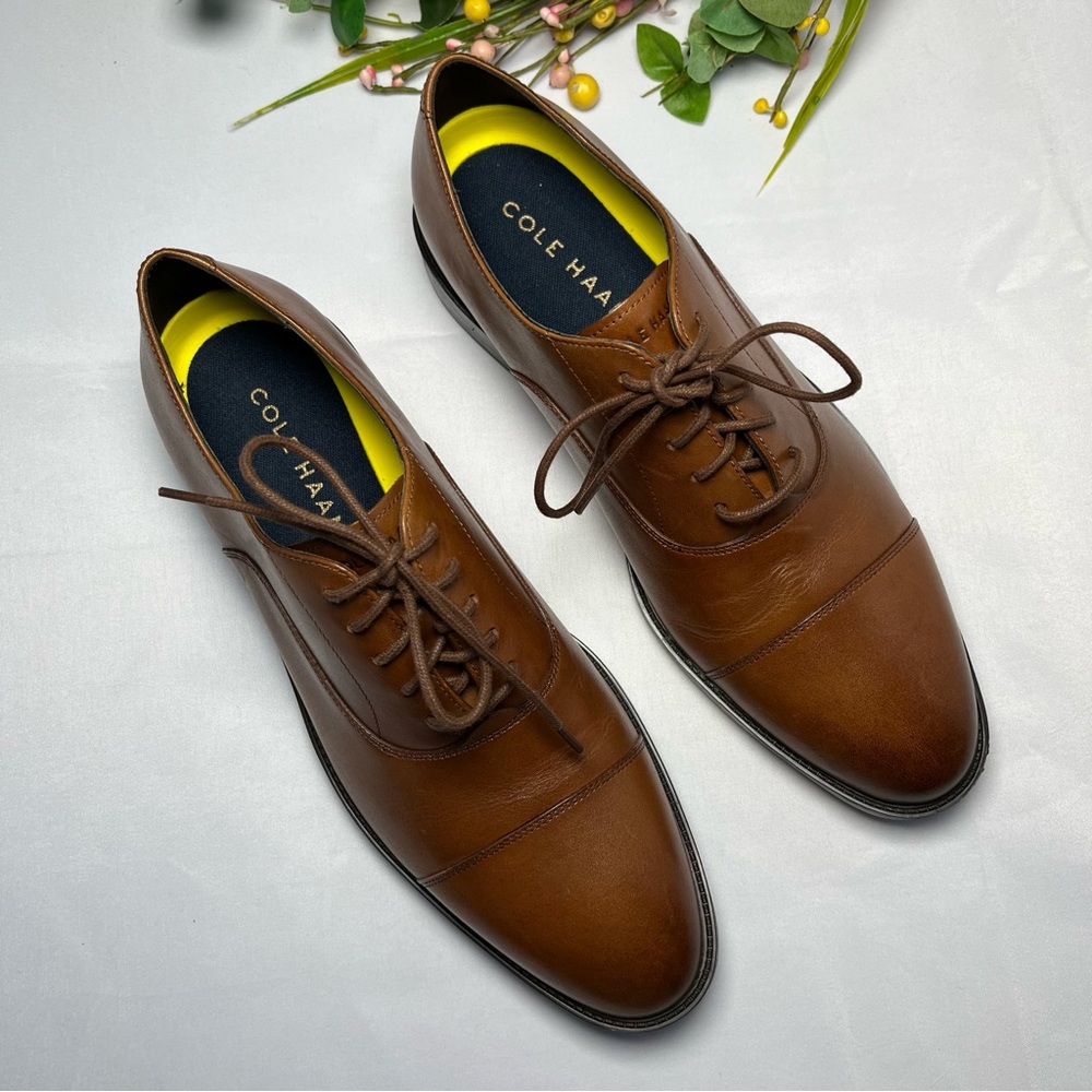 Cole Haan Hawthorne Cap-Toe Oxford Size 9